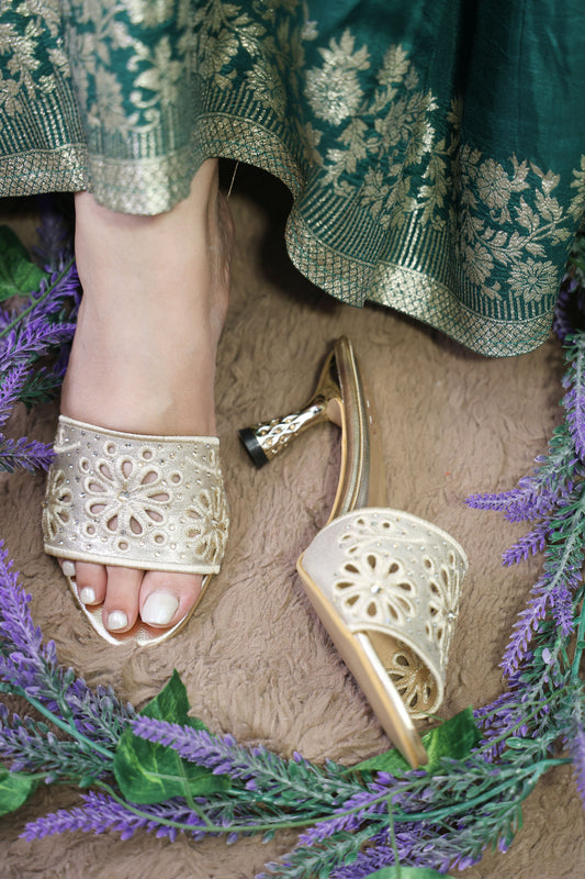 Chikan Kari Heels TT135