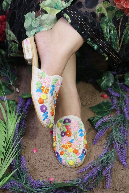 Rafia Embrodiery Flat Mules TT123