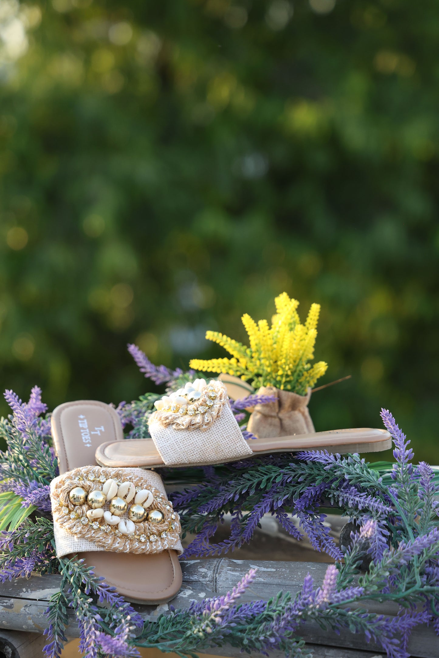 Golden Jute Flats TT97