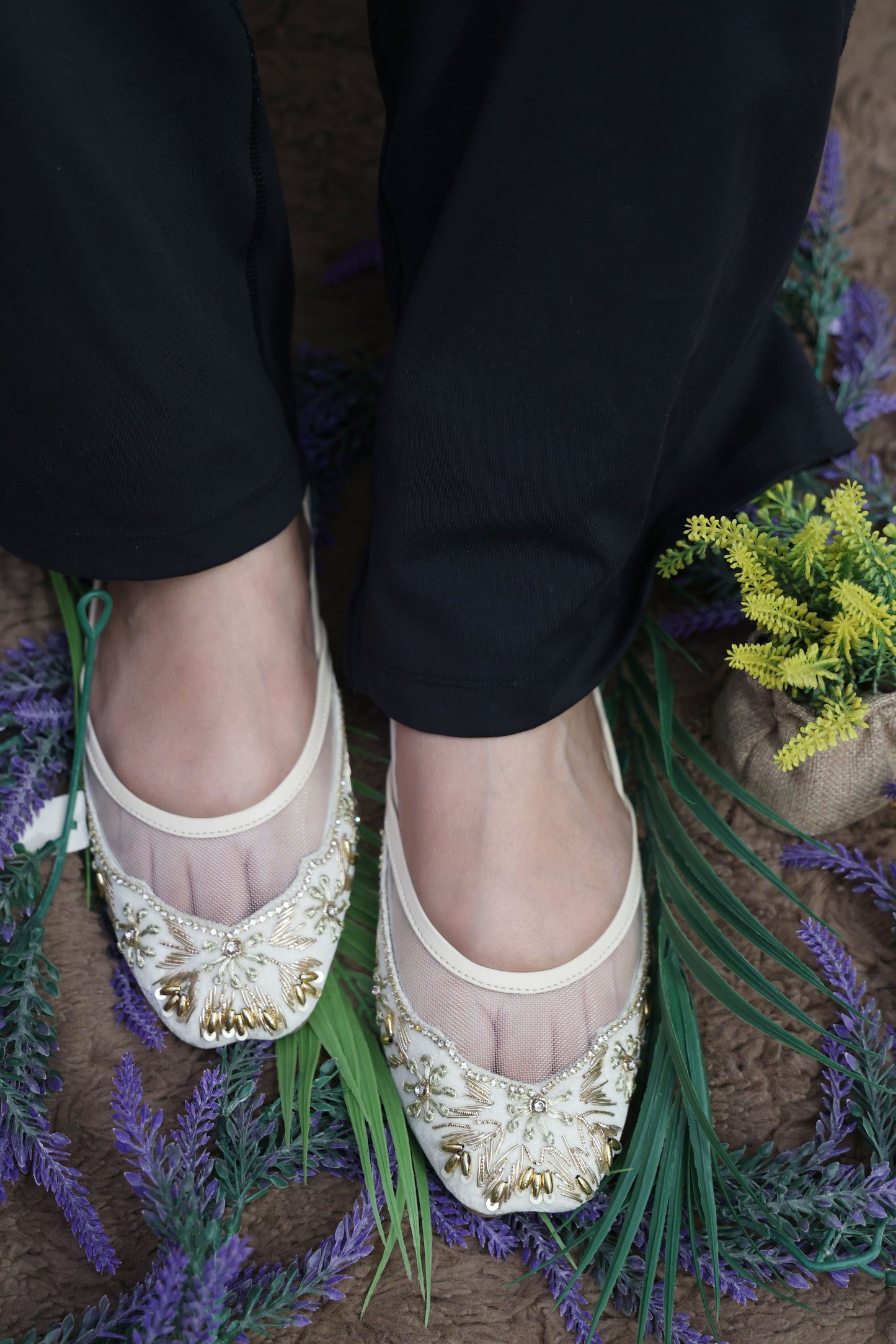 White Zarina Jutti TT115