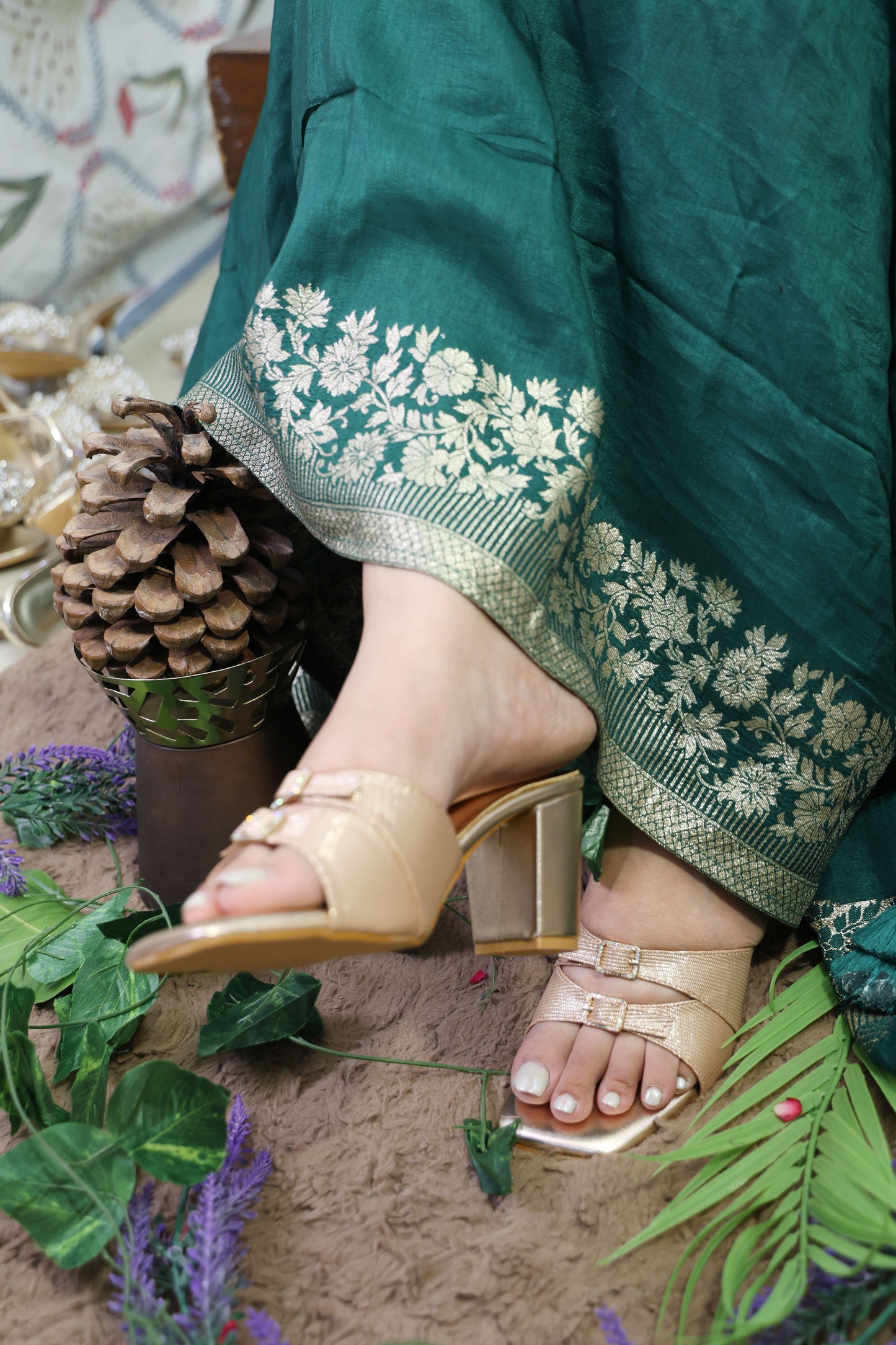 Buckle Rose Gold Heel TT136