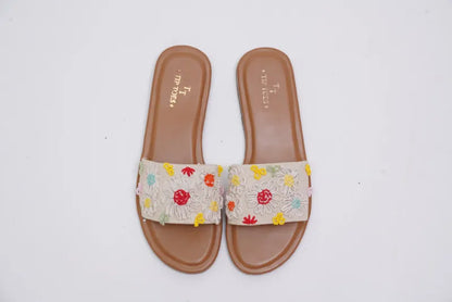 Beautiful Floral Flat TT39