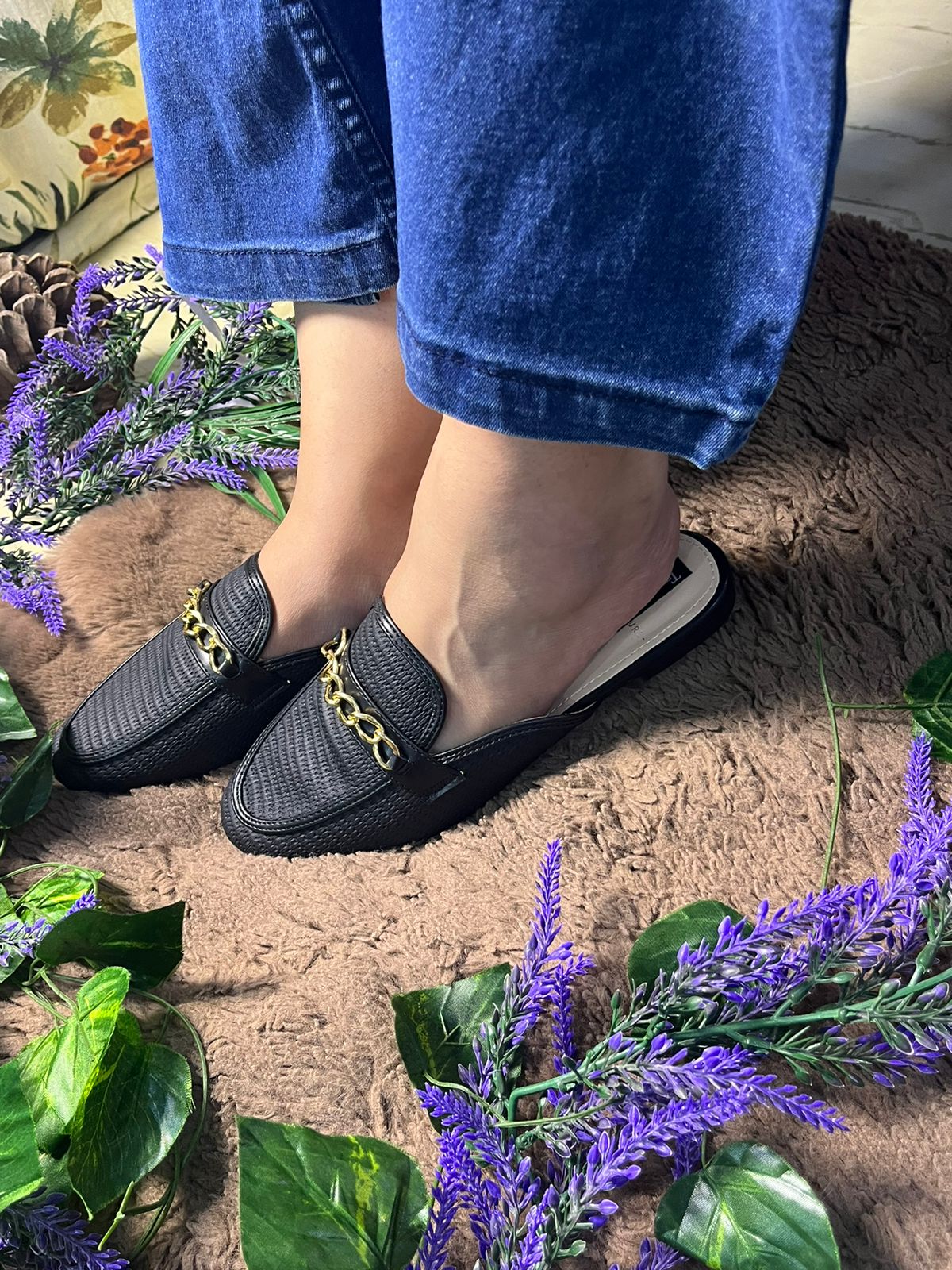 Back Chain Mules TT147