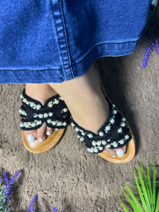 Black Thread Pearl Dr Sole TT158