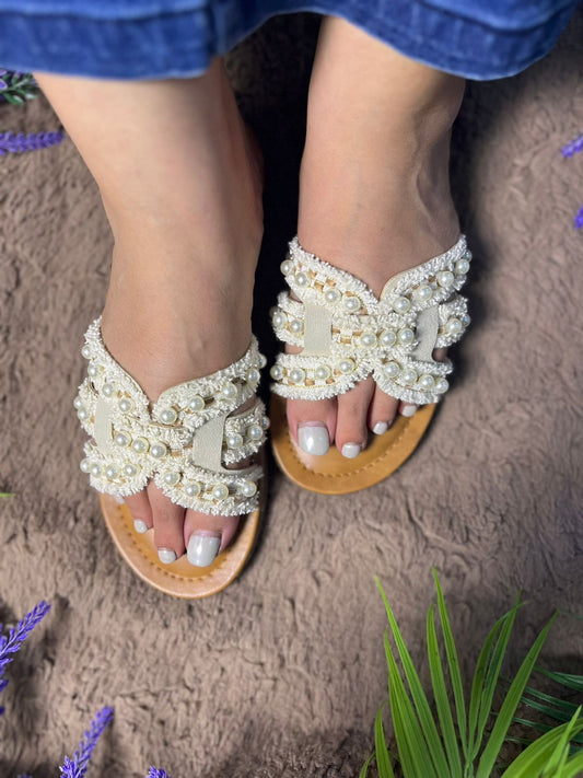 White Thread Pearl Dr Sole TT159