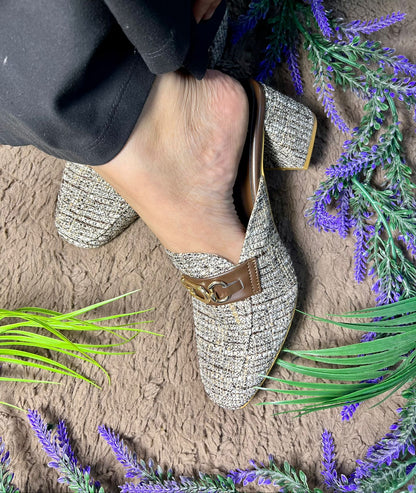 Elegant White Mules TT162