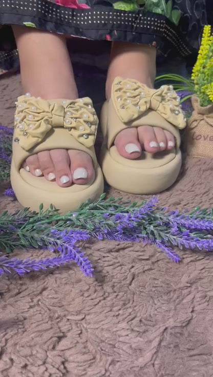 Pearl Bow Bliss TT117